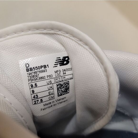 New Balance White Athletic Shoes - Picture 8 of 10